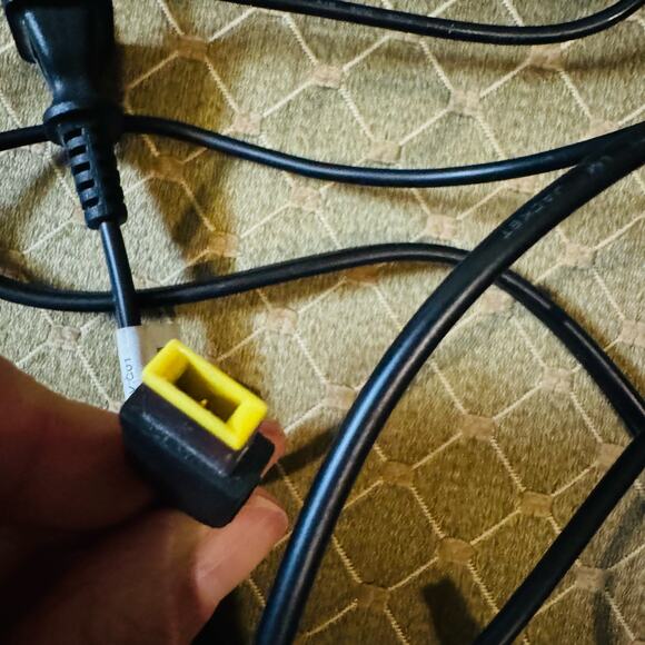 Lenovo ADLX45NDC2A Slim yellow square tip 45W 20V AC Adapter w power cable - Picture 3 of 4